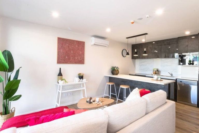 Photo of property in 139 Grove Road, Papakura, 2110