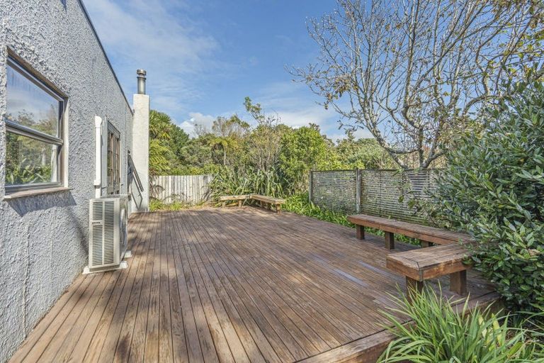 Photo of property in 20 Parris Street, Moturoa, New Plymouth, 4310