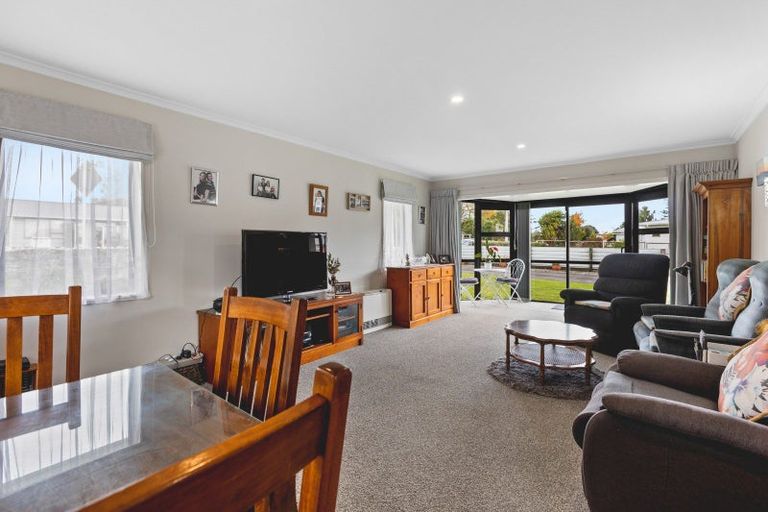 Photo of property in 142a Rata Street, Inglewood, 4330