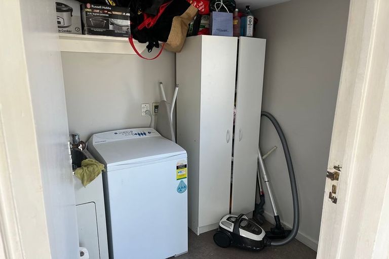 Photo of property in 67 Geraldine Street, Edgeware, Christchurch, 8013