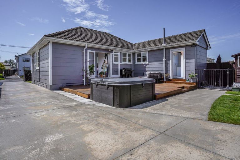 Photo of property in 7 Primrose Street, Northcote, Christchurch, 8052