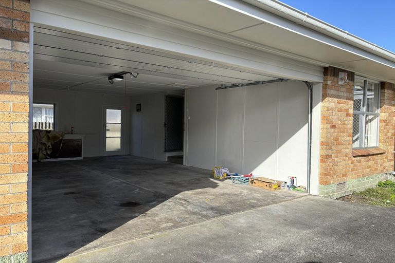 Photo of property in 2/35 Huia Road, Papatoetoe, Auckland, 2025