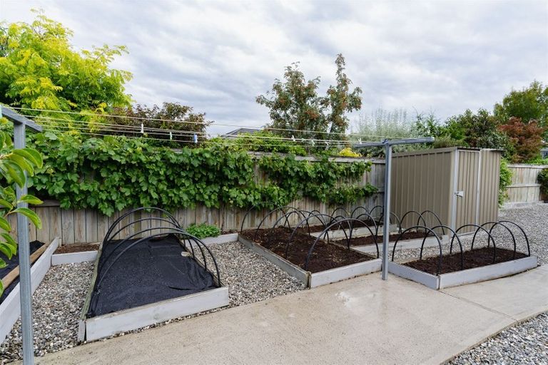 Photo of property in 13 Heathfield Drive, Mosgiel, 9024