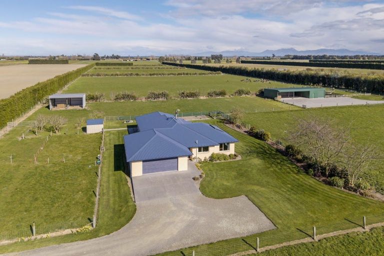 Photo of property in 201 Hollands Road, Tinwald, Ashburton, 7771