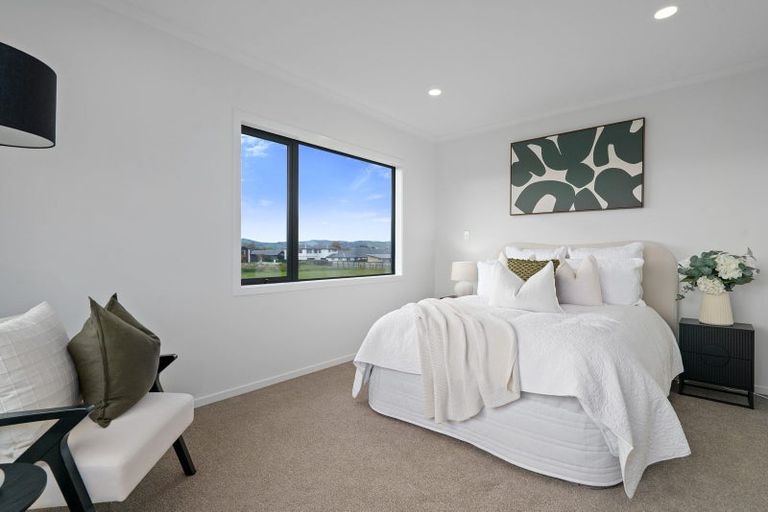 Photo of property in 12 Bourke Drive, Cambridge, 3434