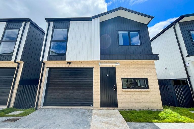 Photo of property in 4c Tainui Terrace, Mangere Bridge, Auckland, 2022