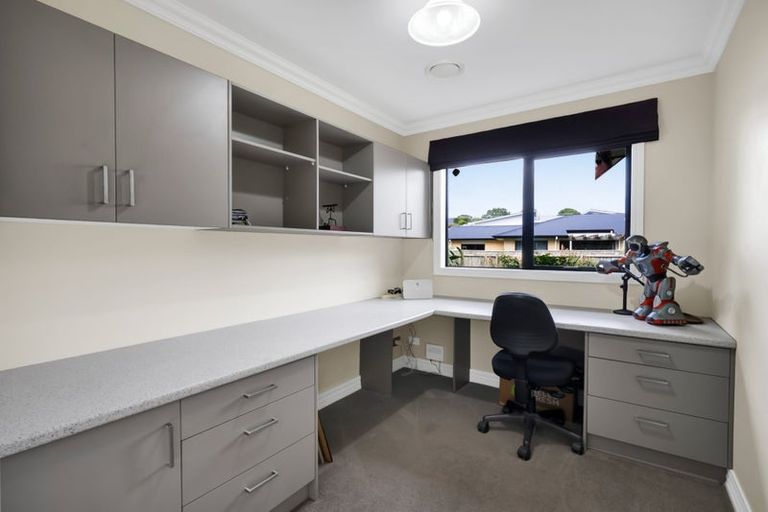 Photo of property in 27b Penrod Drive, Bell Block, New Plymouth, 4312