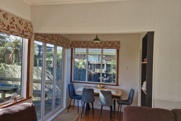 Photo of property in 32 Wallace Crescent, Glenholme, Rotorua, 3010