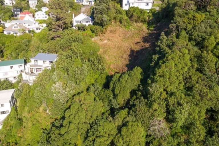Photo of property in 21 Kio Road, Hataitai, Wellington, 6021