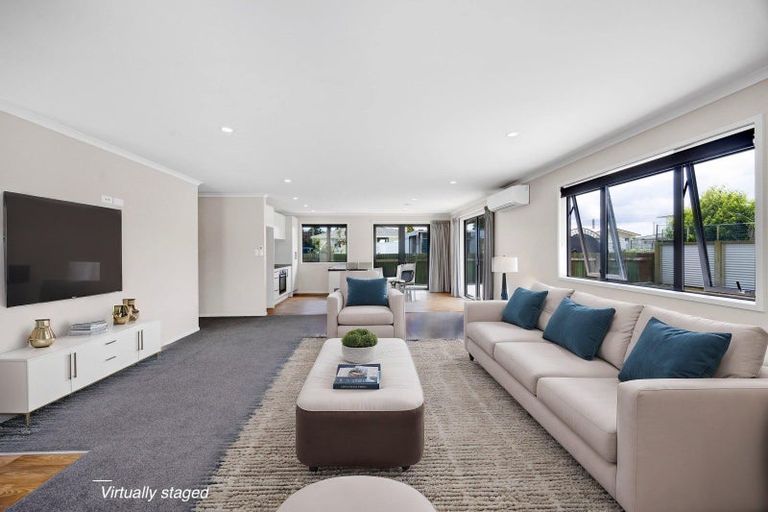 Photo of property in 377a Waihi Road, Normanby, Hawera, 4614