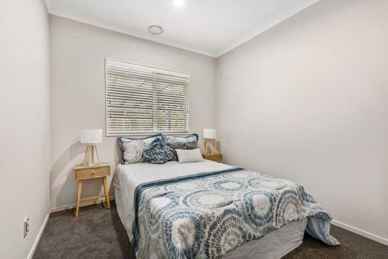 Photo of property in 32 Capriana Drive, Karaka, Papakura, 2113