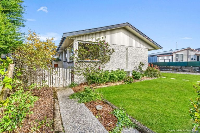 Photo of property in 19 Lock Street, Kingswell, Invercargill, 9812