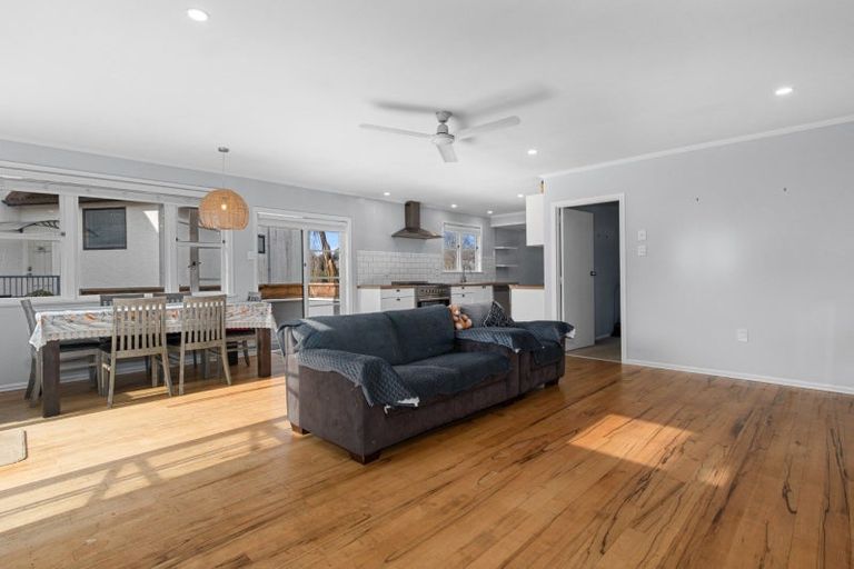 Photo of property in 25 Glenn Terrace, Otumoetai, Tauranga, 3110