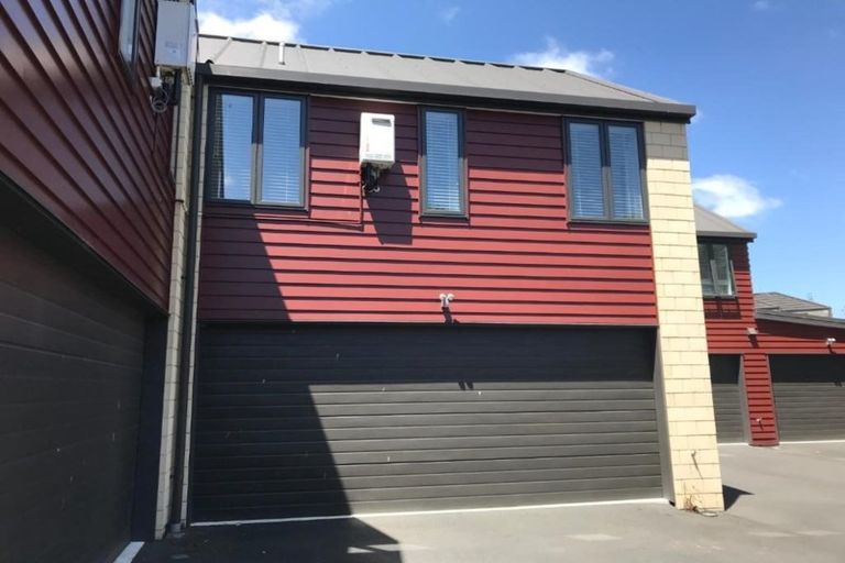 Photo of property in 105u2 Seddon Road, Frankton, Hamilton, 3204