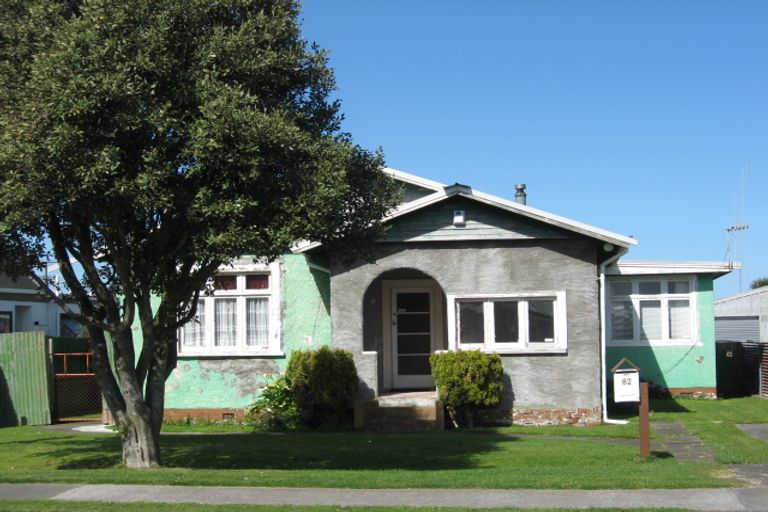 Photo of property in 82 Manuka Street, Castlecliff, Whanganui, 4501