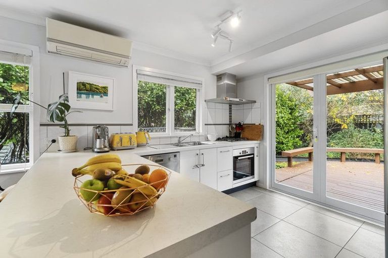 Photo of property in 6 Eucalyptus Place, Chartwell, Hamilton, 3210