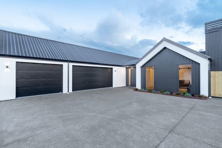 Photo of property in 145 Silver Peaks Drive, West Melton, 7618