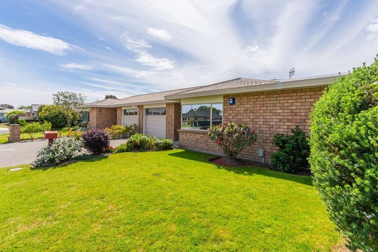 Photo of property in 10a Sunburst Court, Paraparaumu Beach, Paraparaumu, 5032