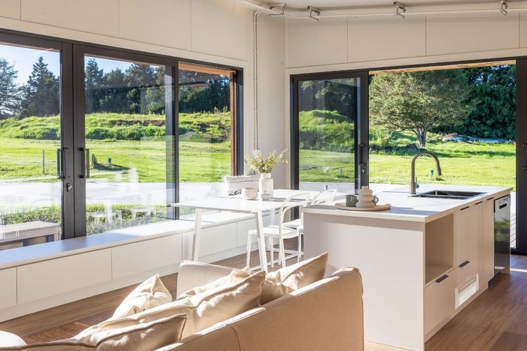 Photo of property in 11 Pinnacles Lane, Pauanui, 3579