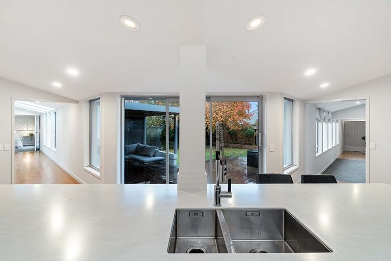 Photo of property in 82 Beckford Road, Opawa, Christchurch, 8023