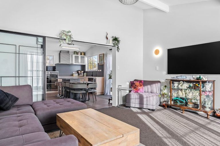 Photo of property in 1/28 Nortons Road, Avonhead, Christchurch, 8042