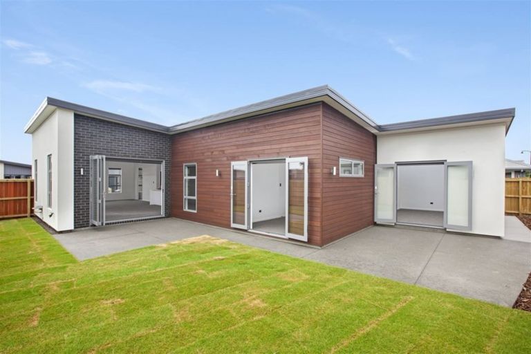 Photo of property in 3 Ardnave Lane, Broomfield, Christchurch, 8042