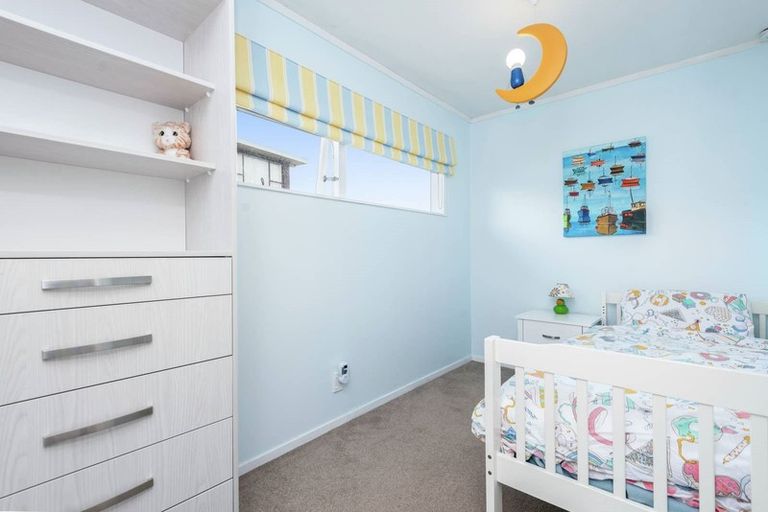 Photo of property in 41 Marriott Road, Pakuranga, Auckland, 2010