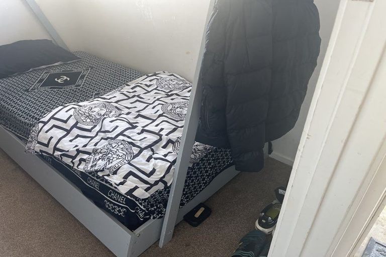 Photo of property in 3 Hobman Place, Manurewa, Auckland, 2102