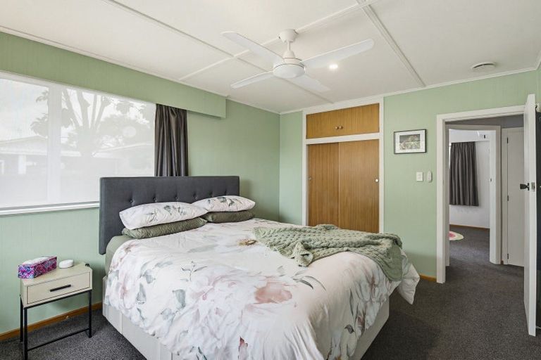 Photo of property in 28 Marlborough Street, Levin, 5510