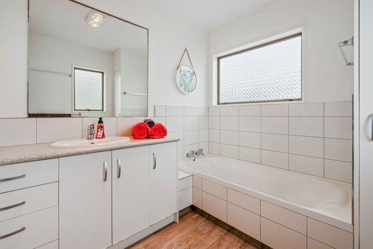Photo of property in 34b Tweed Street, Mount Maunganui, 3116