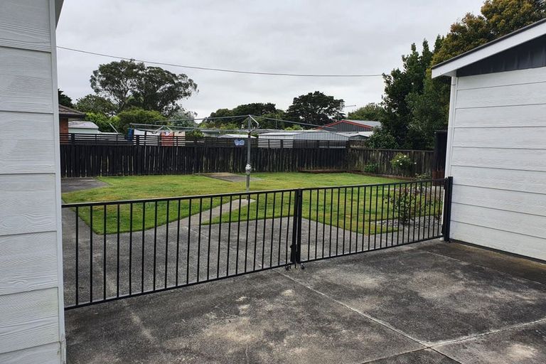 Photo of property in 6 Oldfield Place, Bulls, 4818