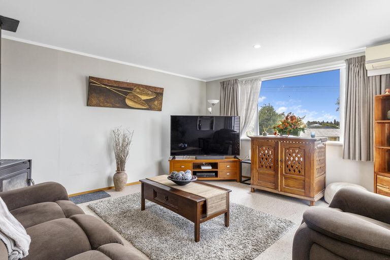 Photo of property in 16 Terence Street, Tauhara, Taupo, 3330