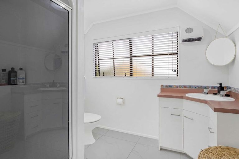 Photo of property in 5 Hampton Place, Springvale, Whanganui, 4501