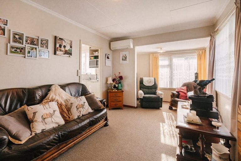 Photo of property in 24 Grey Street, Shannon, 4821