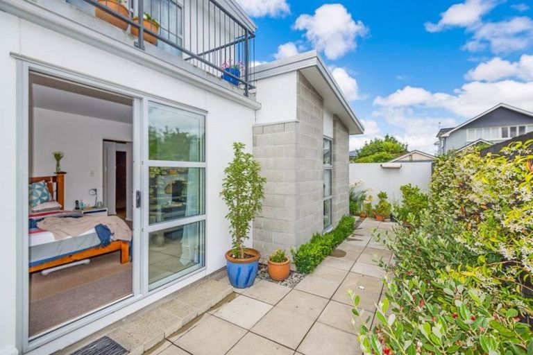 Photo of property in 4/30 Eversleigh Street, St Albans, Christchurch, 8014