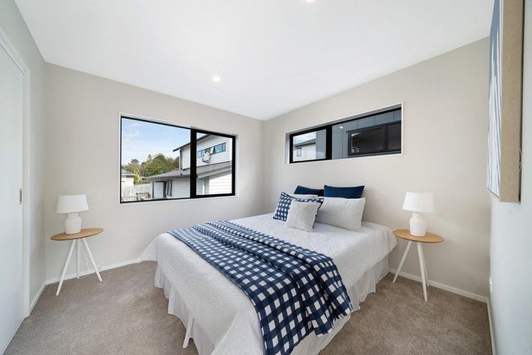 Photo of property in 86a Kervil Avenue, Te Atatu Peninsula, Auckland, 0610