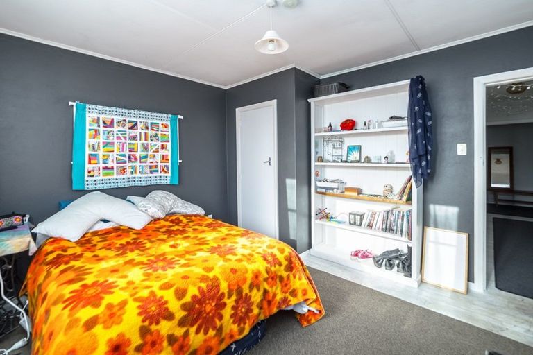 Photo of property in 17 Costley Street, Carterton, 5713