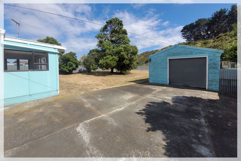 Photo of property in 23 Herrington Street, Foxton, 4814