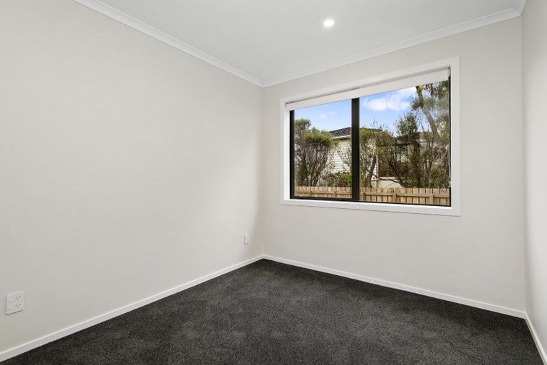 Photo of property in 1d Pembroke Street, Tawa, Wellington, 5028