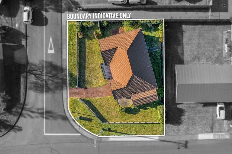 Photo of property in 10 Te Kupe Road, Paraparaumu Beach, Paraparaumu, 5032