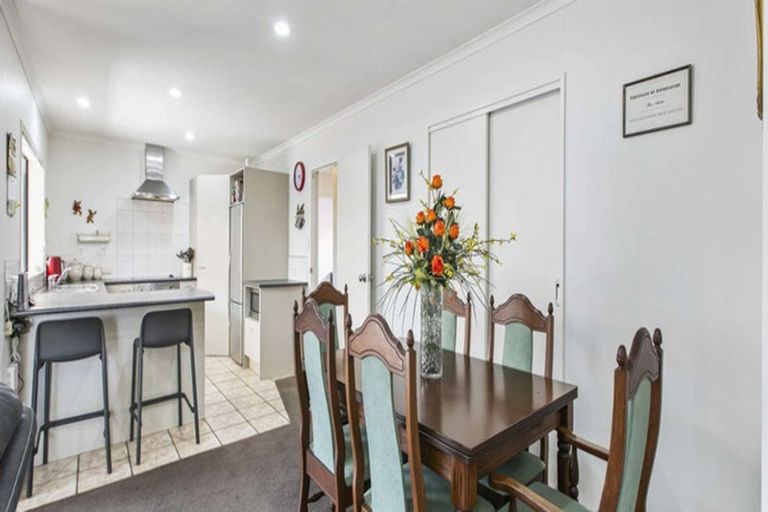 Photo of property in 150 Smales Road, East Tamaki, Auckland, 2013