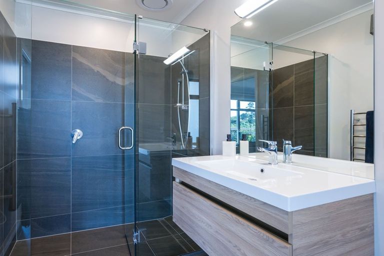 Photo of property in 22 Hill Tops Way, Stoke, Nelson, 7011