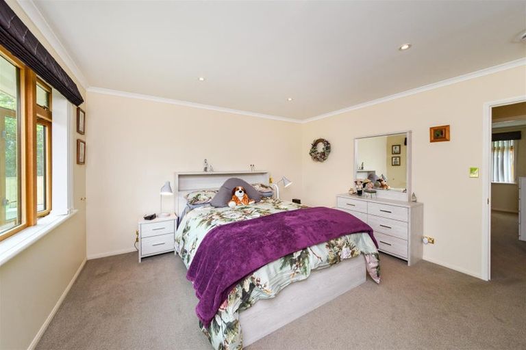 Photo of property in 11 Wanganui Road, Marton, 4710