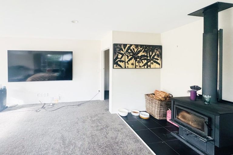Photo of property in 55 Dunedin Street, Redwood, Christchurch, 8051