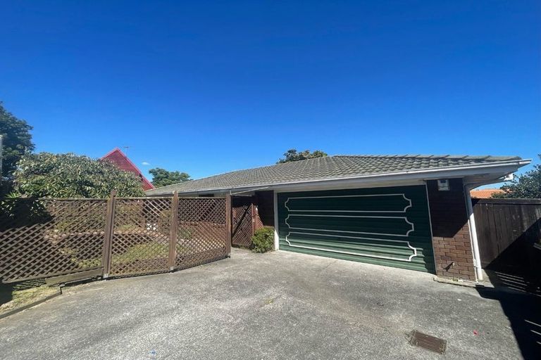 Photo of property in 11b Camden Place, Papatoetoe, Auckland, 2025