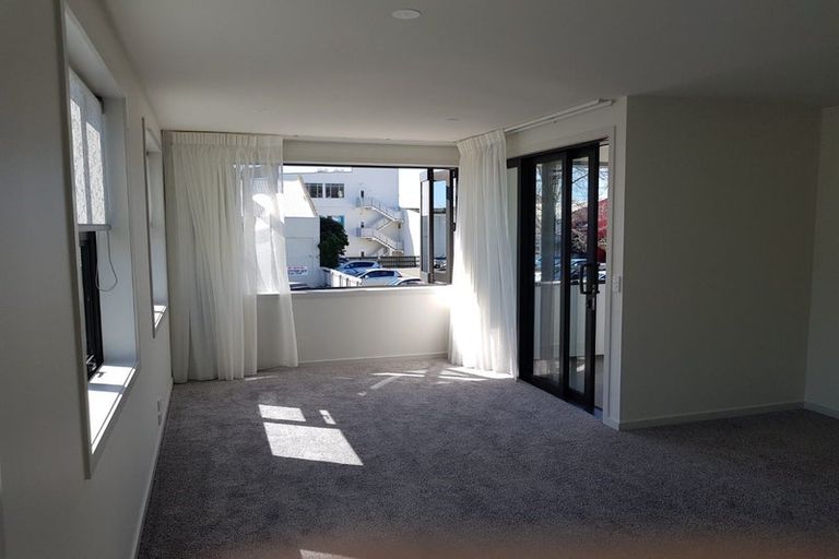 Photo of property in 2/8 New Street, Nelson, 7010