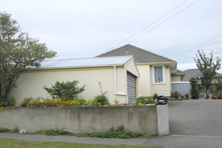 Photo of property in 1b Smartlea Street, Hoon Hay, Christchurch, 8025