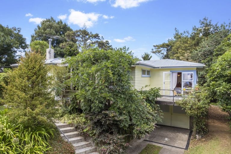Photo of property in 28 Boylan Road, Titirangi, Auckland, 0604