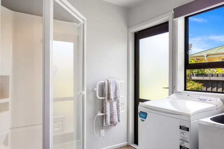 Photo of property in 168 Cashmere Road, Hoon Hay, Christchurch, 8025