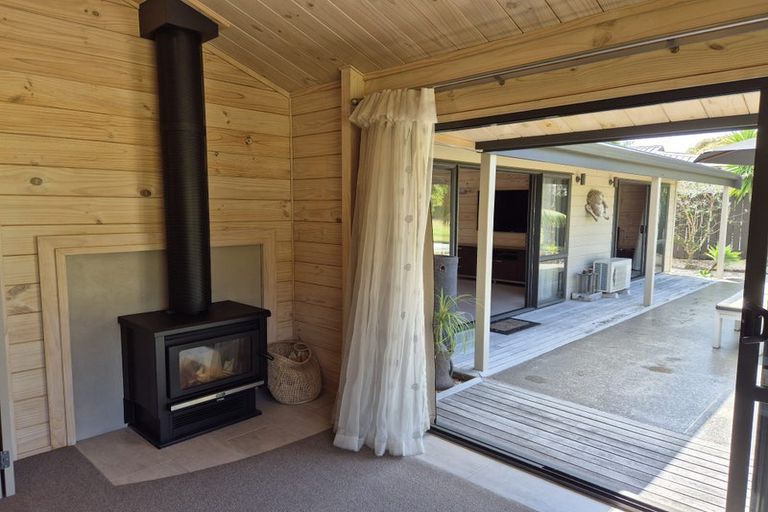 Photo of property in 101 Vista Paku, Pauanui, Hikuai, 3579